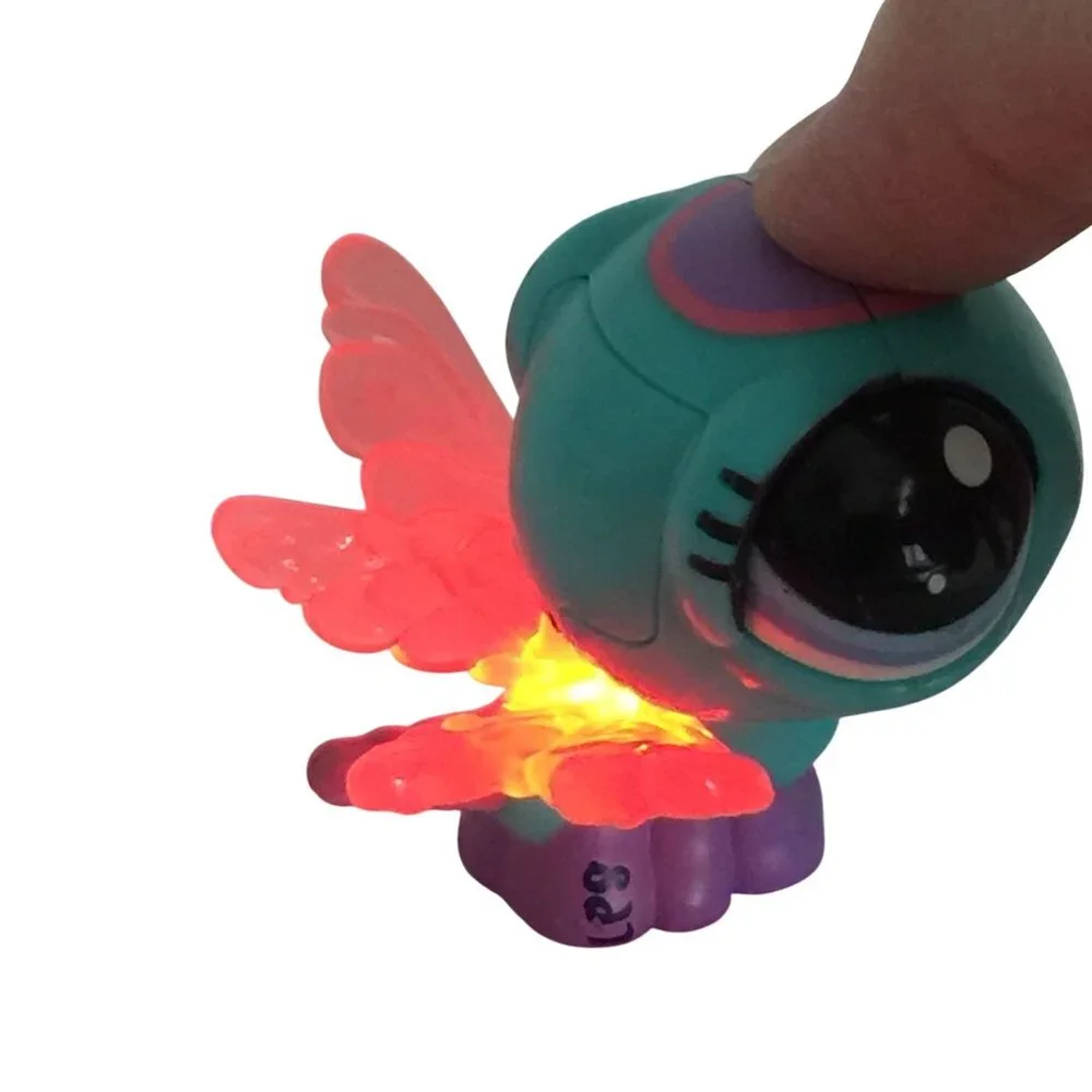 Littlest Pet Shop LPS #2305 Dragonfly Working Light Up Wings‎ #1993 Caterpillar